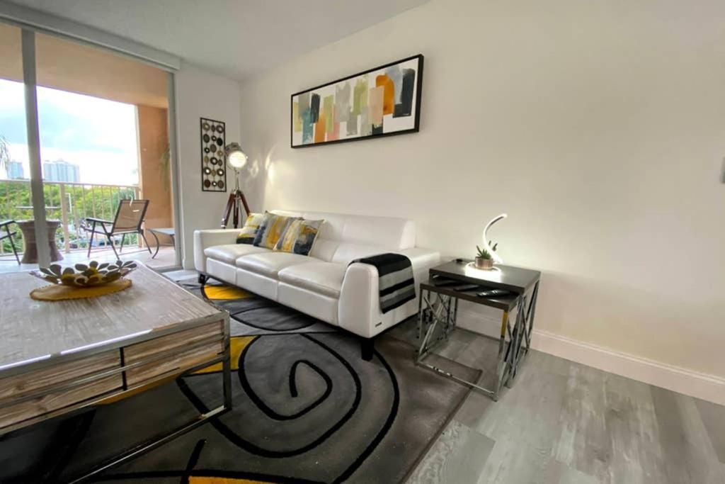 Apartamento Yacht Club At Aventura 2 Bed 2 Bath Luxurius Cozy Brand New 2020 Exterior foto